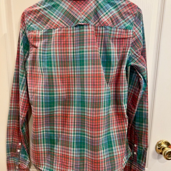 American Eagle Outfitters plaid coral & green. Long sleeve 1 front pocket Size 6 - Picture 4 of 4